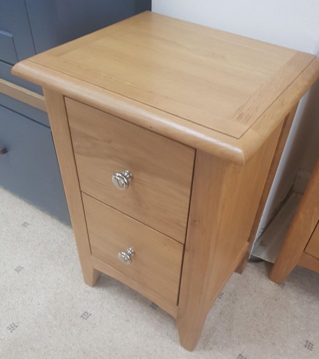 Minstrel Small Nightstand